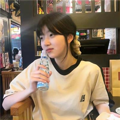 娜娜:逝水年华